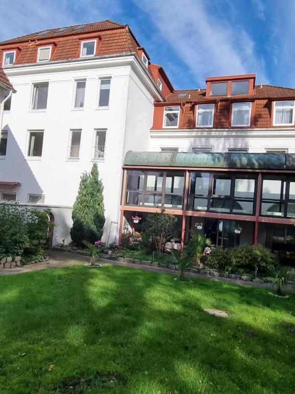 See Schlosshotel Am Kellersee Eutin Kültér fotó